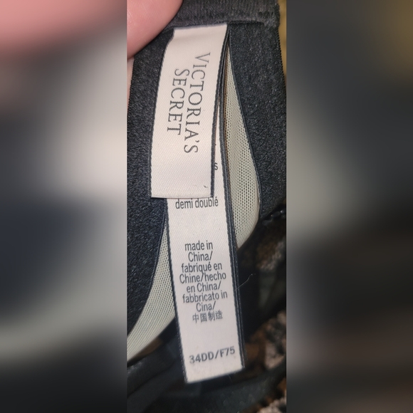 Victoria’s Secret Dream Angels Lined Demi Bra 34DD Lace Black/Cream - Picture 5 of 7